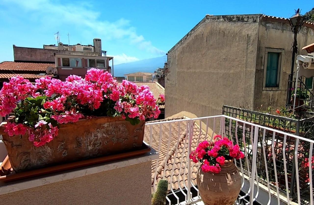 Taormina Apartments "Casa Di Anna" Εξωτερικό φωτογραφία